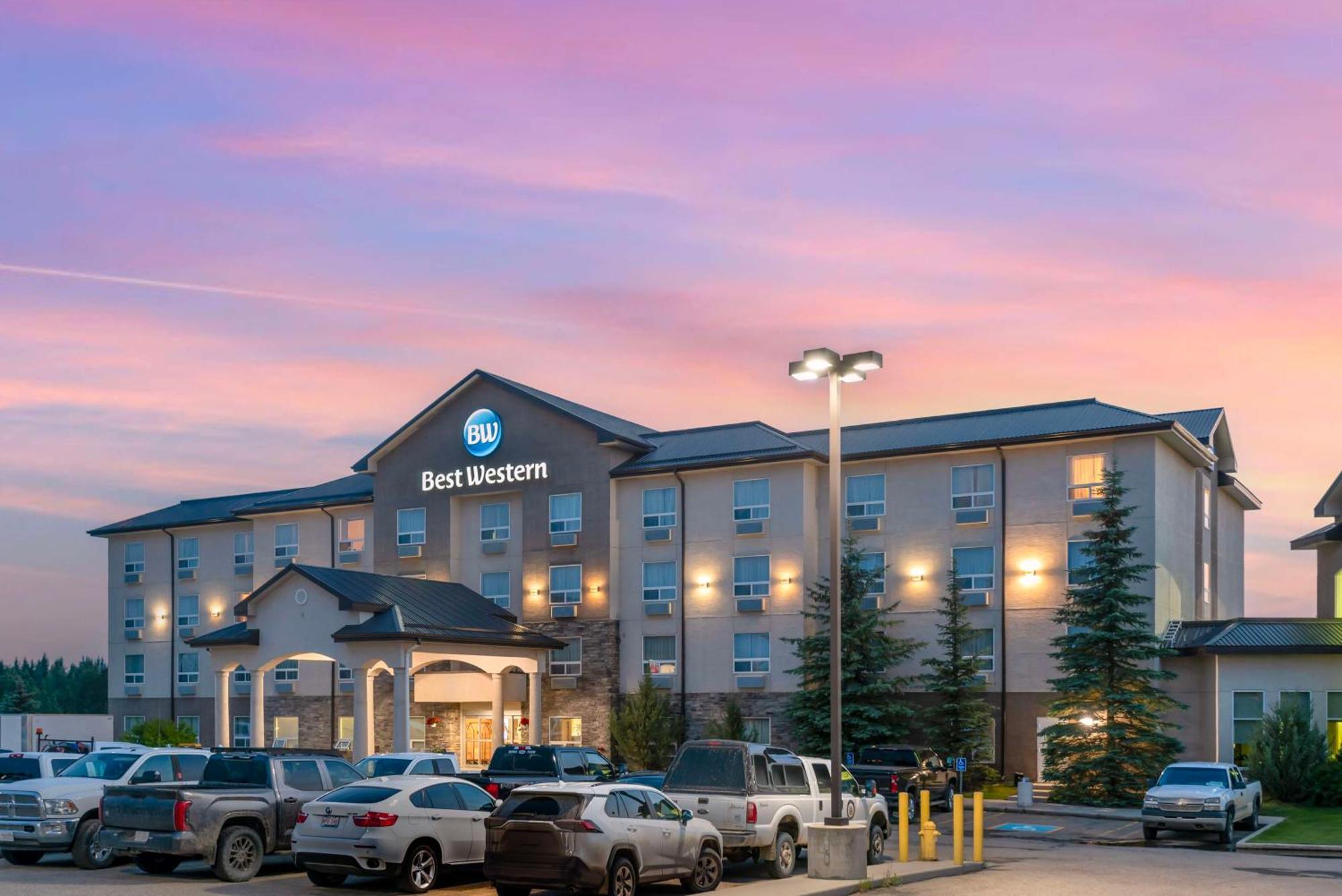 Best Western Rocky Mountain House Buitenkant foto