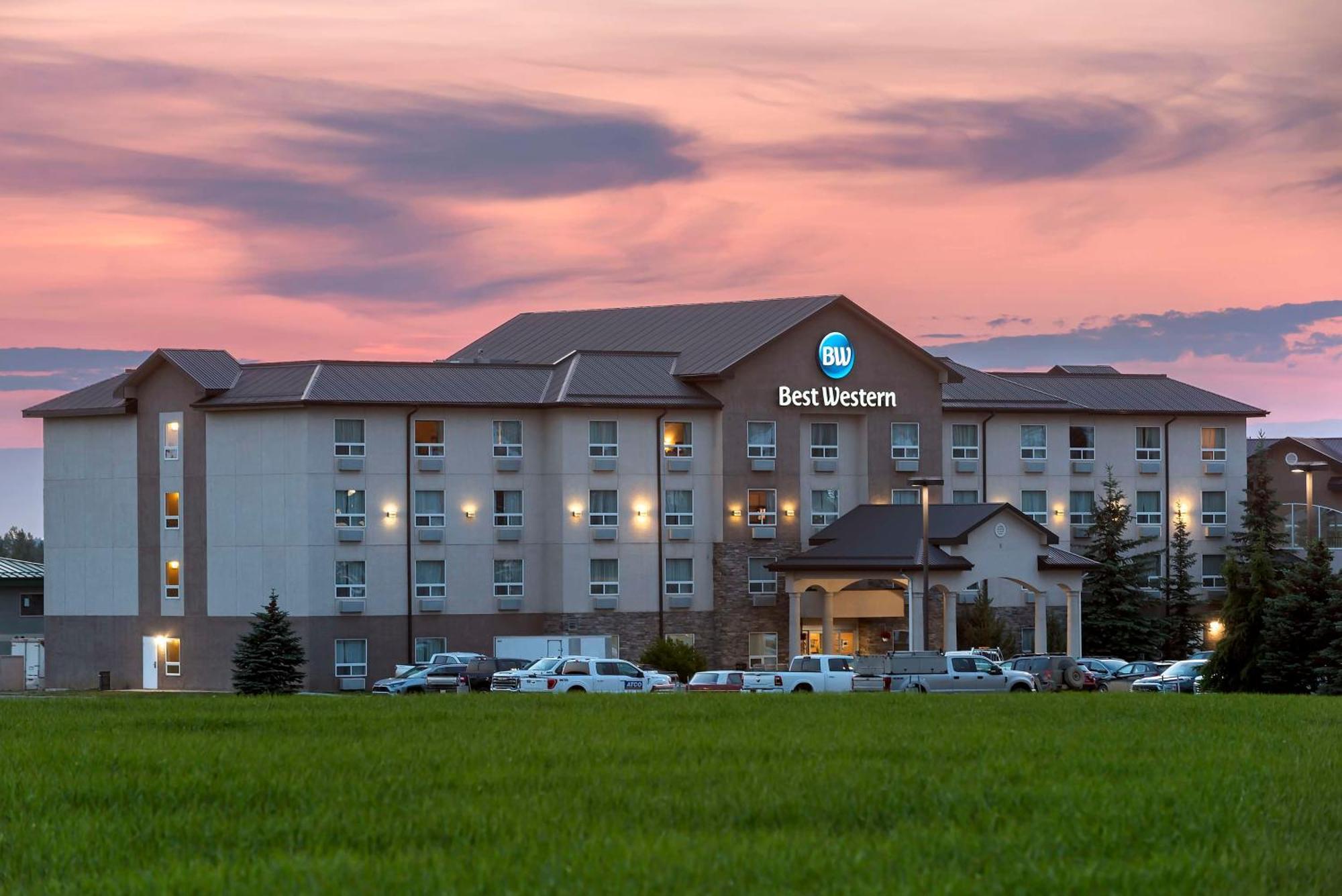 Best Western Rocky Mountain House Buitenkant foto