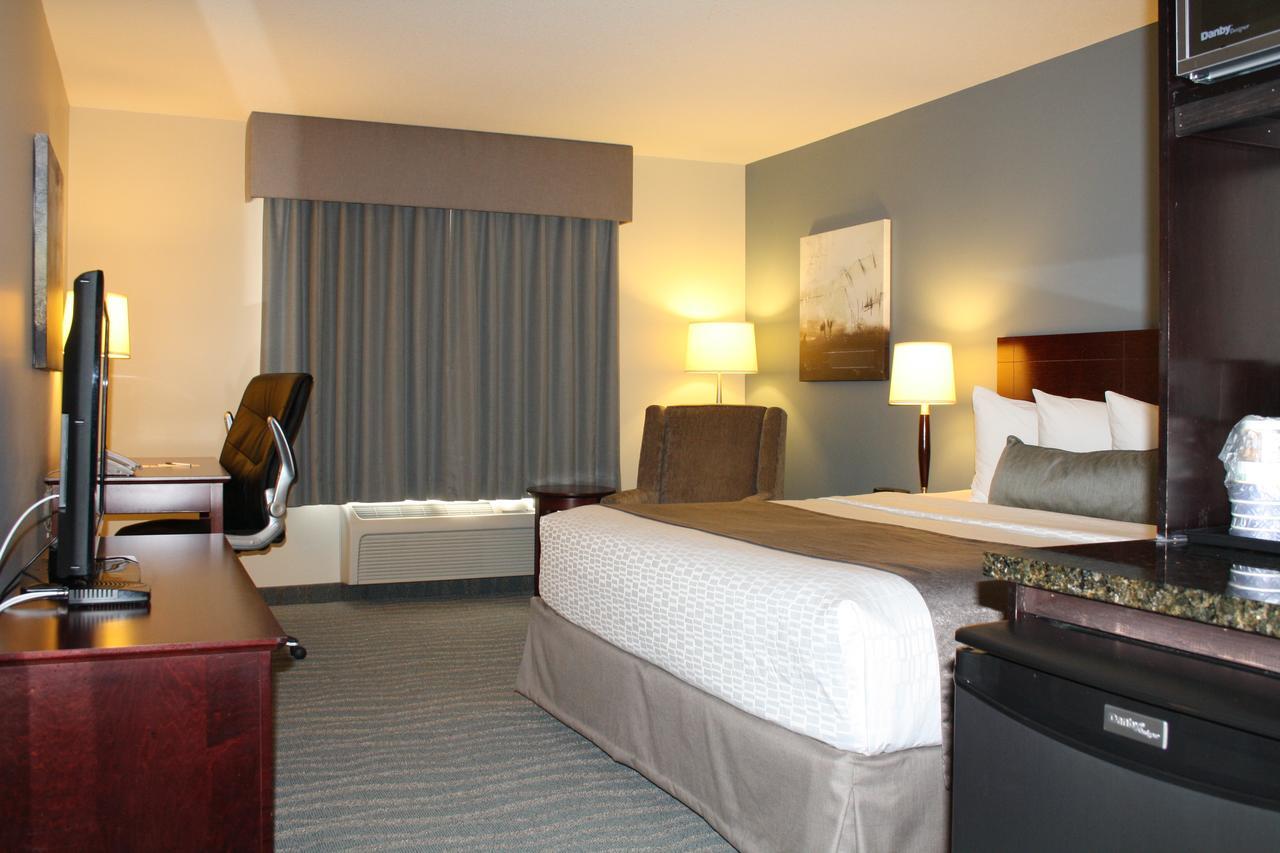 Best Western Rocky Mountain House Buitenkant foto