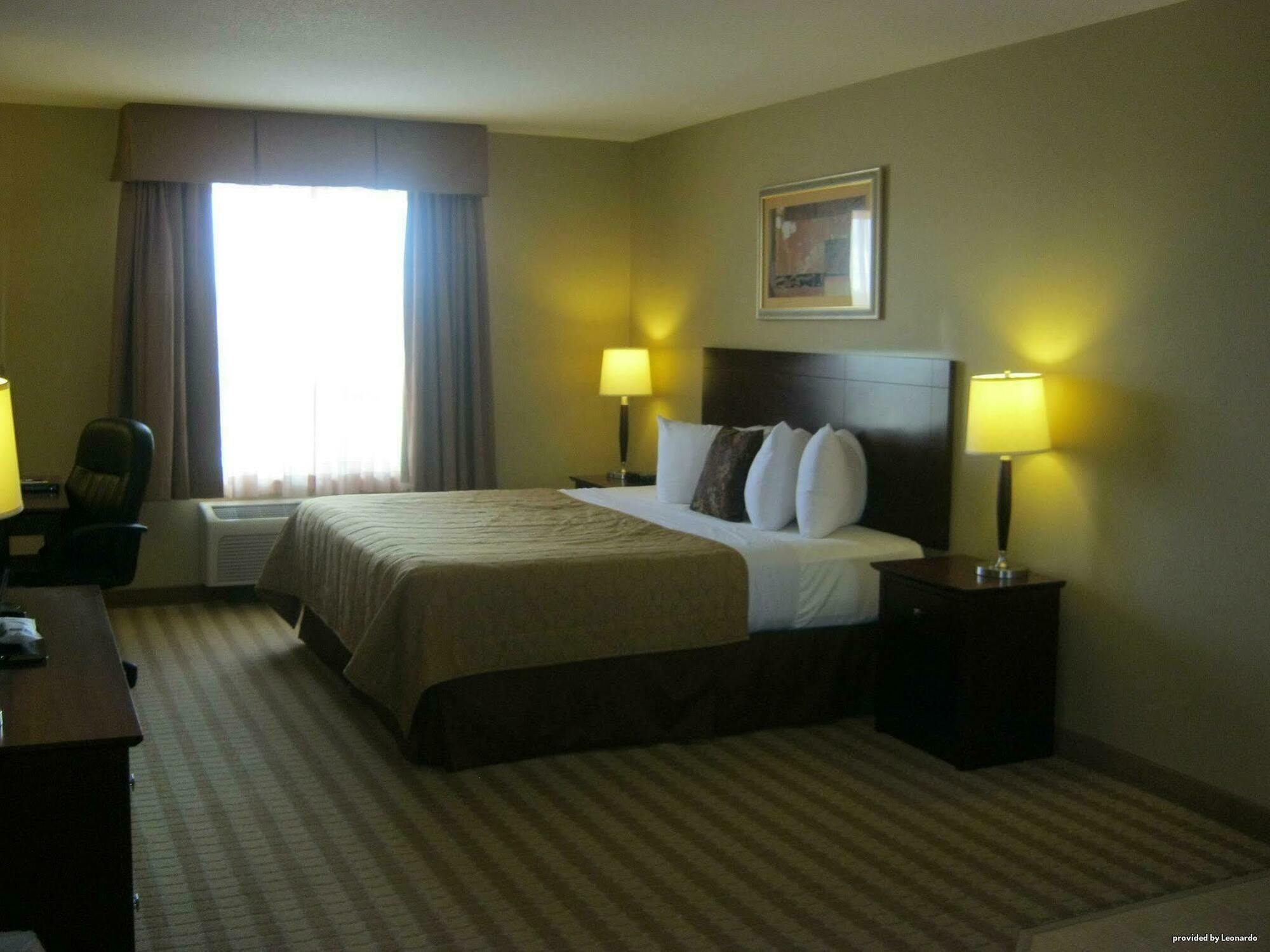 Best Western Rocky Mountain House Kamer foto